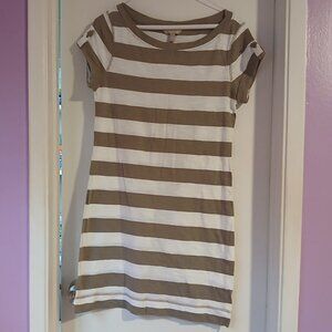 Banana Republic Factory Women's Tan / White Stripe Tee Shirt Dress  SZ S GUC